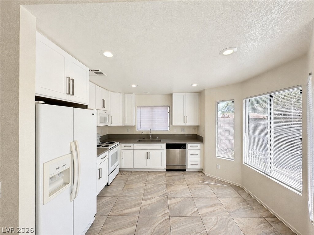 3822 Flickering Star Drive - Photo 8