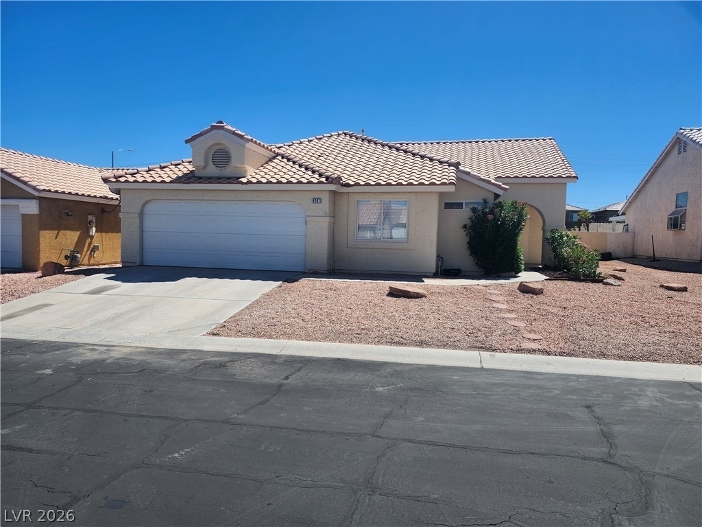 6267 Elvido Avenue - Photo 2