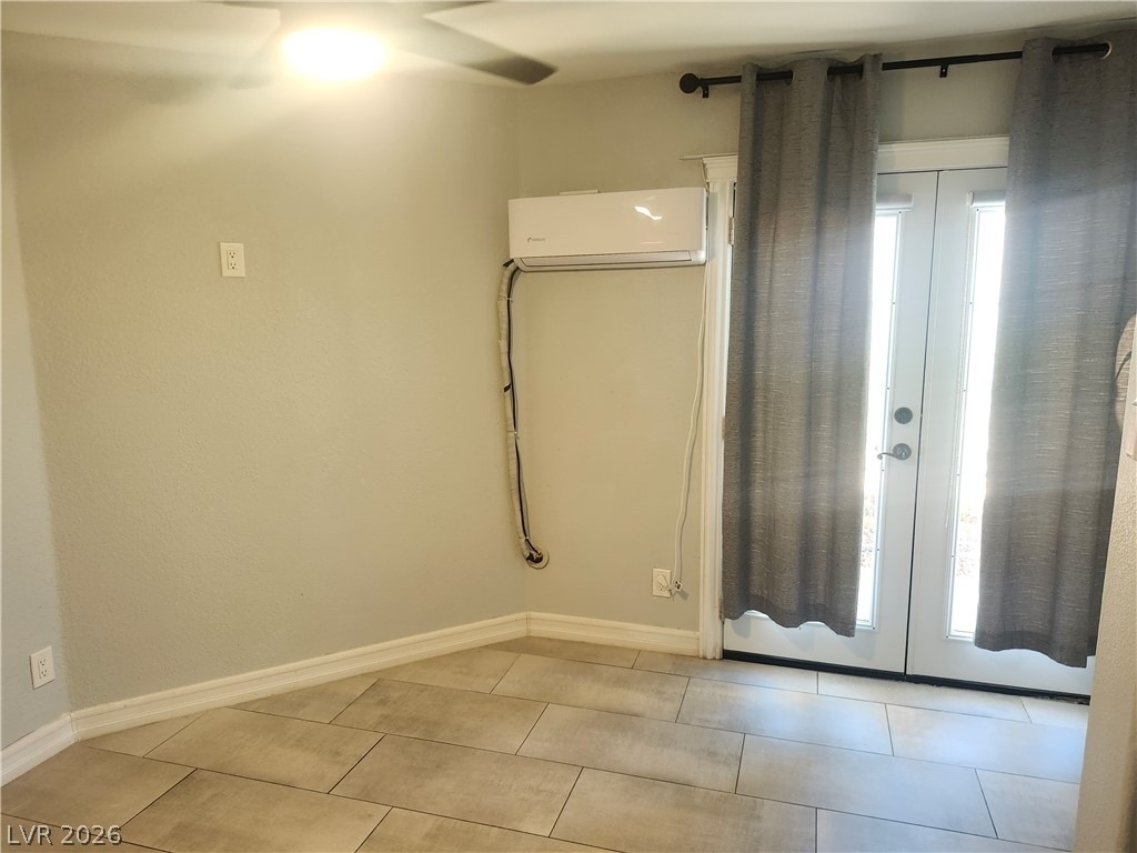 6267 Elvido Avenue - Photo 32