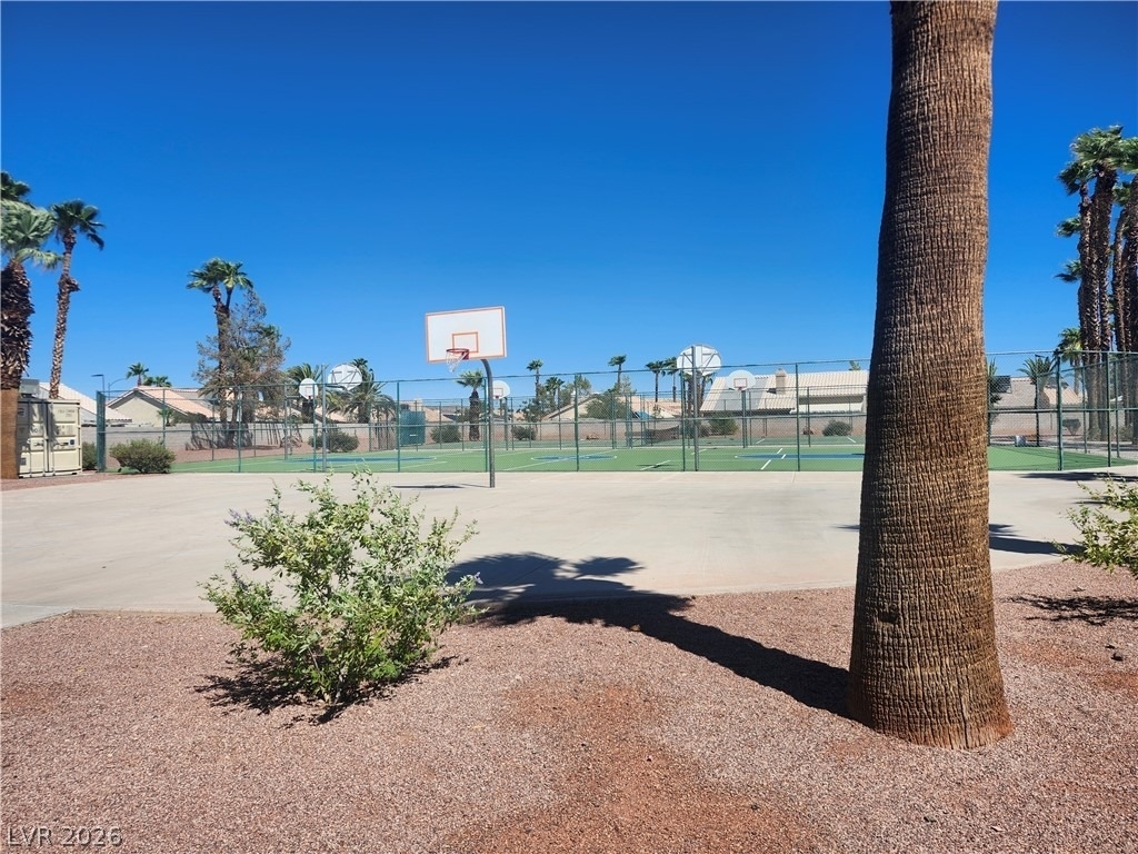 6267 Elvido Avenue - Photo 43