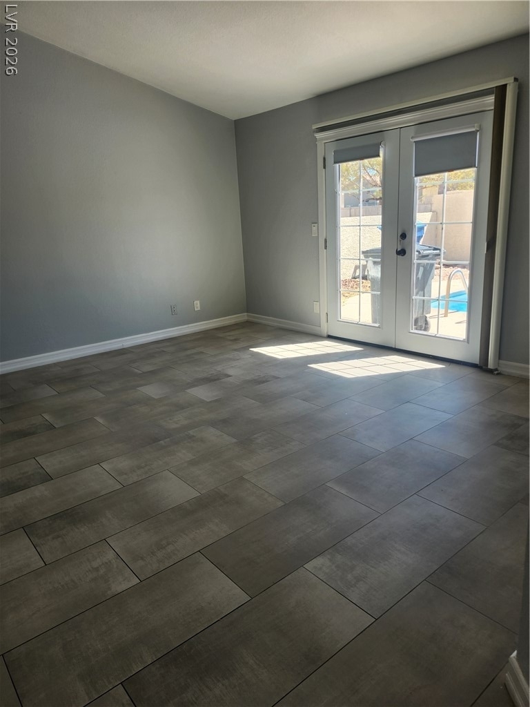 6267 Elvido Avenue - Photo 26