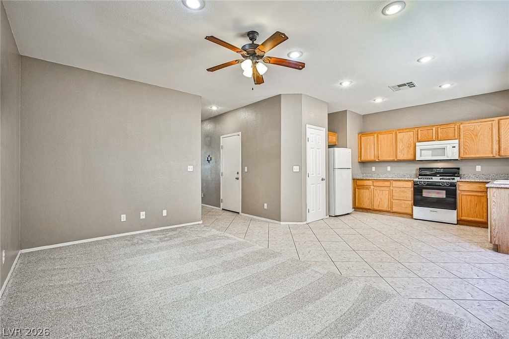 9911 Concho River Avenue - Photo 9