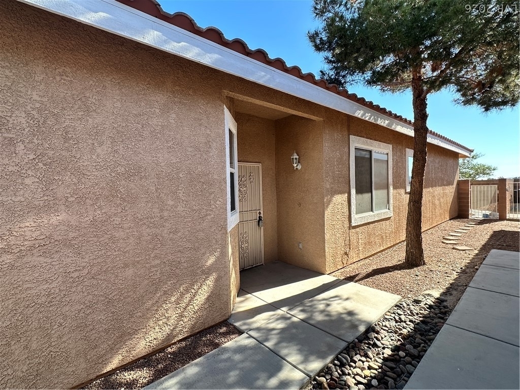9044 Kimo Street - Photo 3