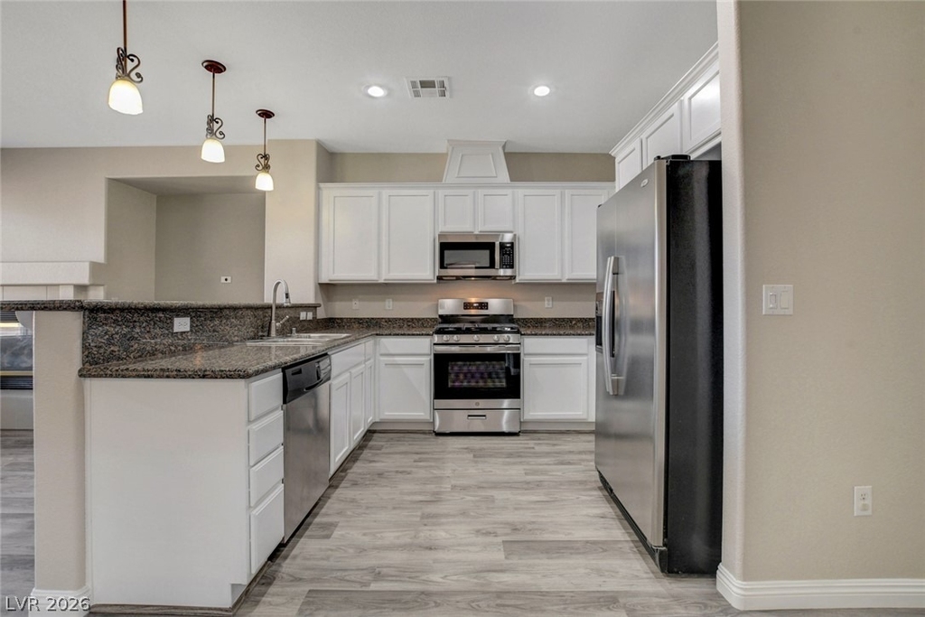 7465 Poppy Hills Court - Photo 17