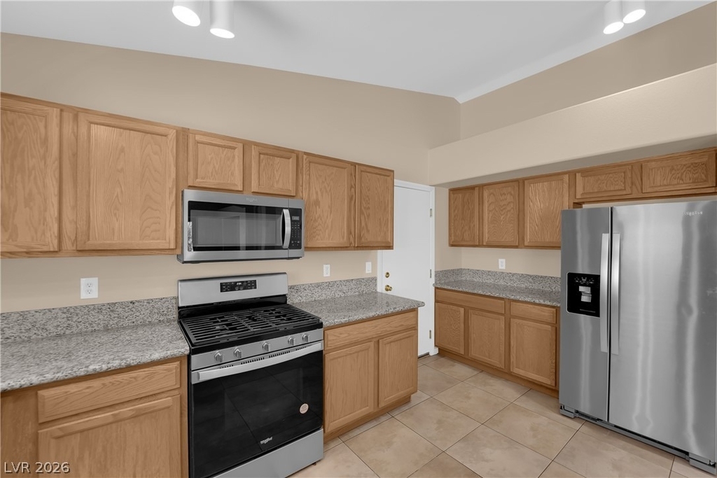 5716 Crowbush Cove Place - Photo 14