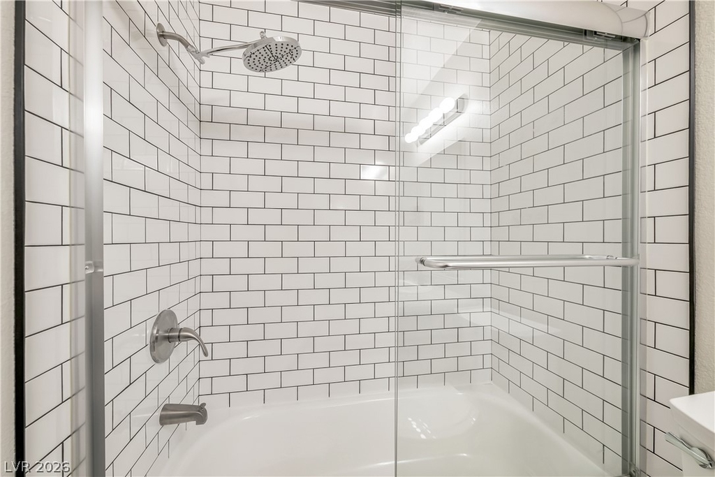 2200 S Fort Apache Road - Photo 18