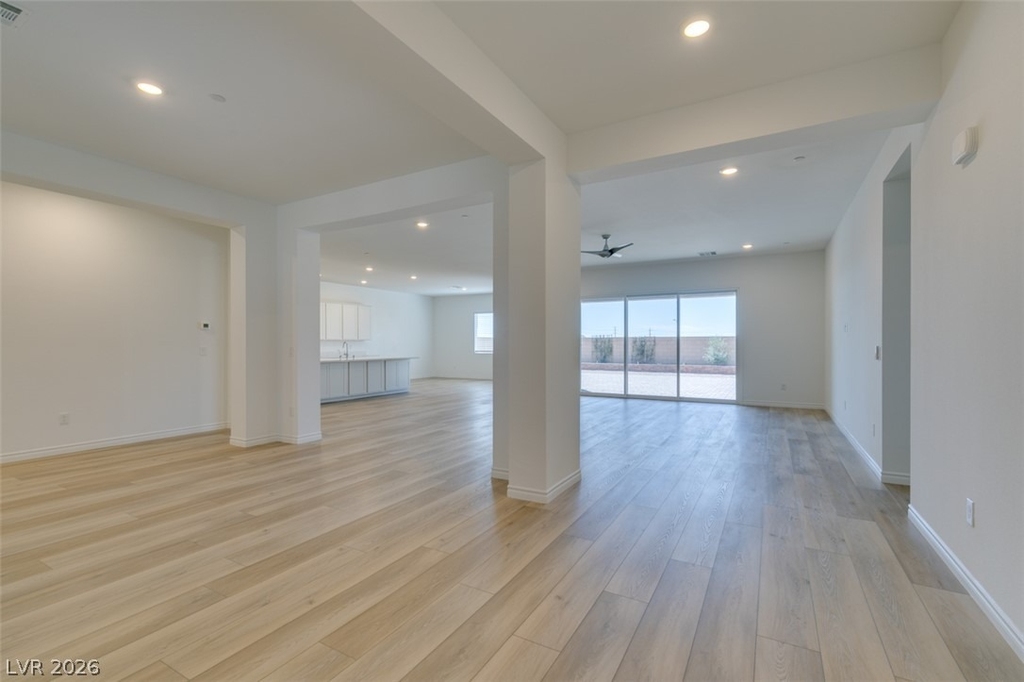 10869 Grace Landing Avenue - Photo 4