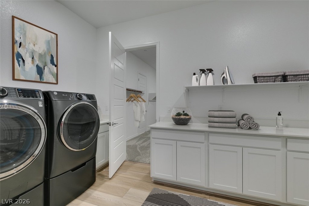 10869 Grace Landing Avenue - Photo 32