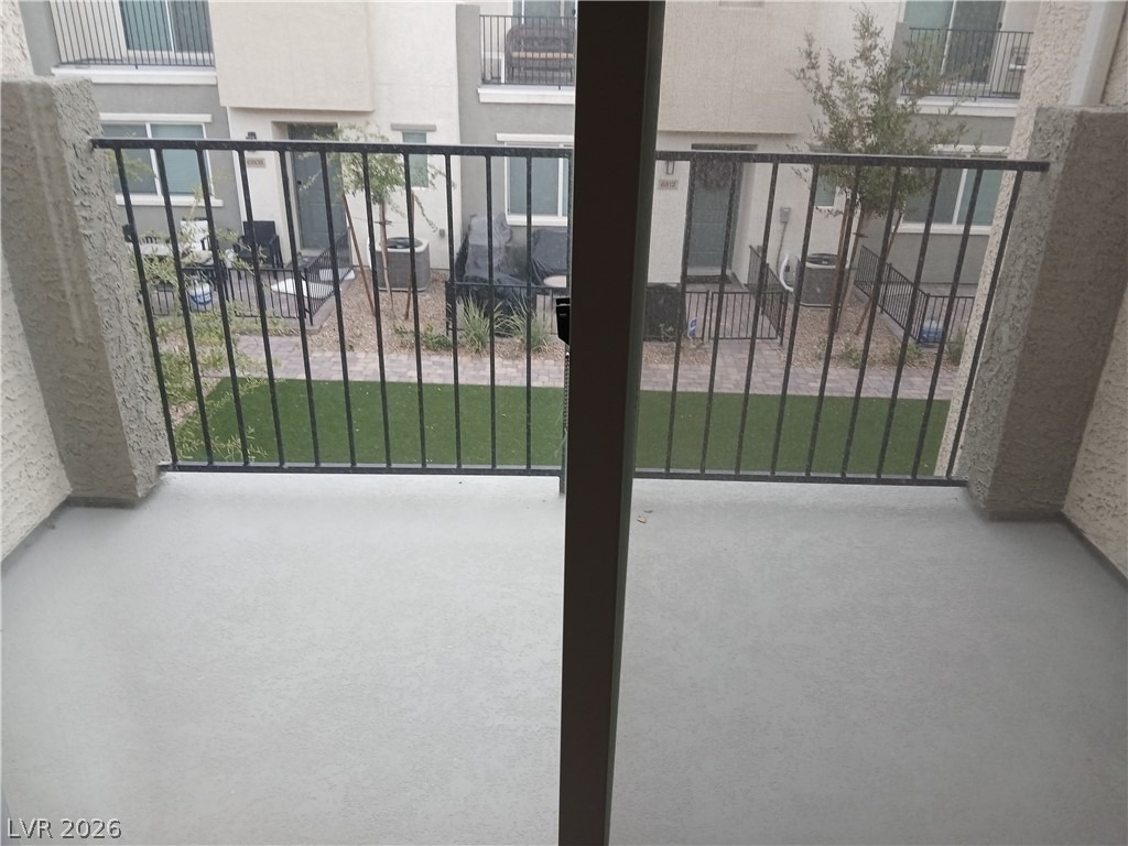 6811 Alpine White Court - Photo 8