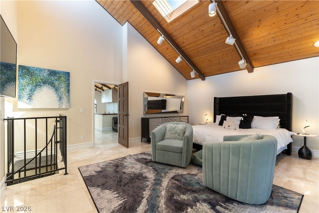 2845 Queens Courtyard Drive - Photo 15