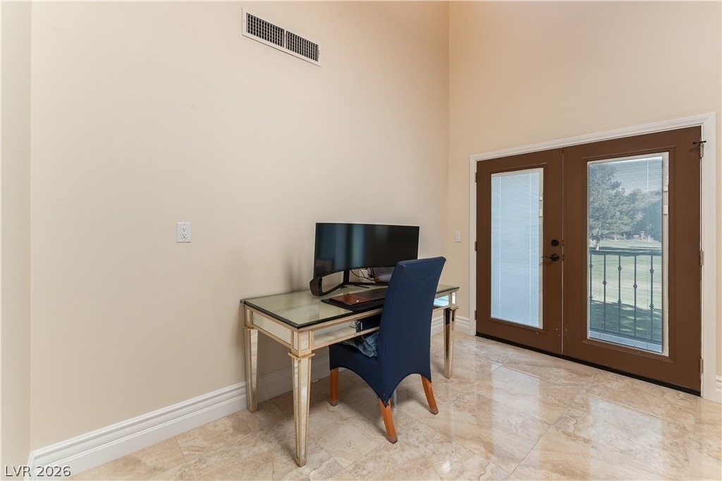 2845 Queens Courtyard Drive - Photo 13