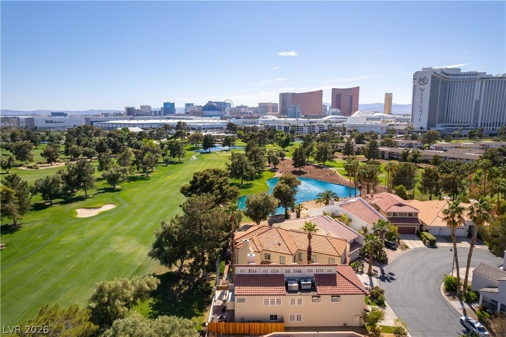 2845 Queens Courtyard Drive - Photo 40