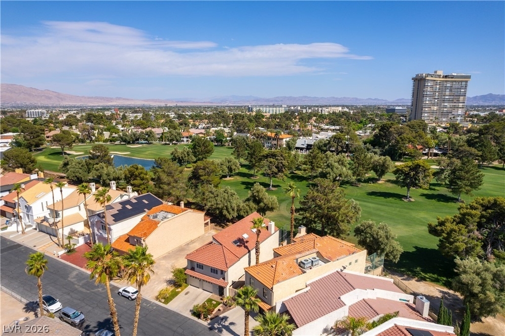 2845 Queens Courtyard Drive - Photo 42