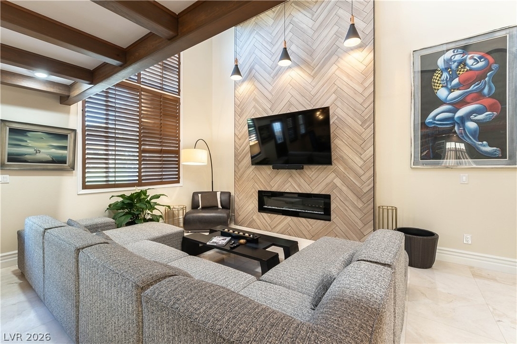 2845 Queens Courtyard Drive - Photo 4