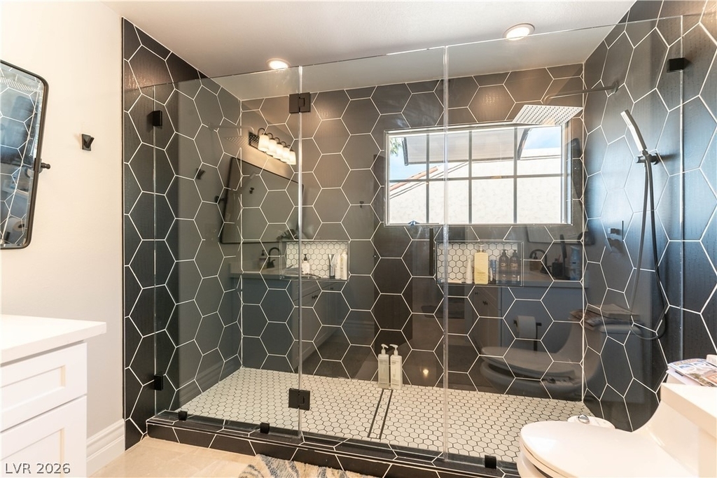 2845 Queens Courtyard Drive - Photo 19