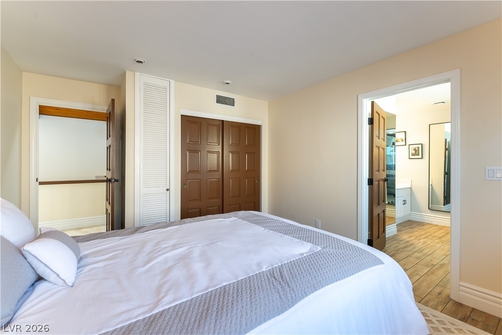 2845 Queens Courtyard Drive - Photo 26
