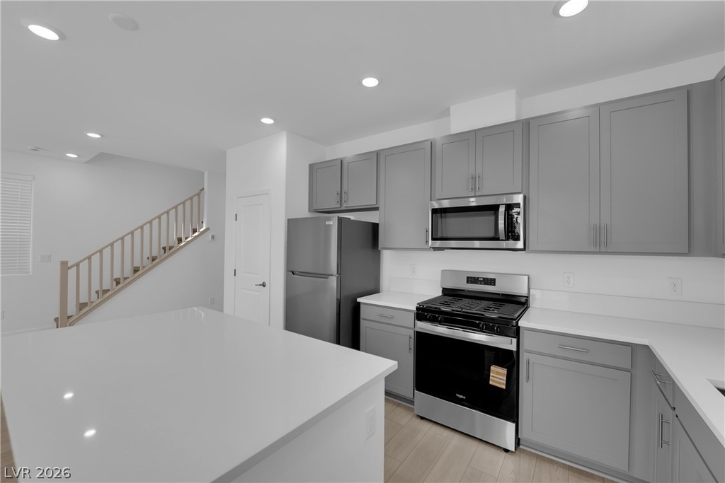 5925 Obsidian Sky Avenue - Photo 8