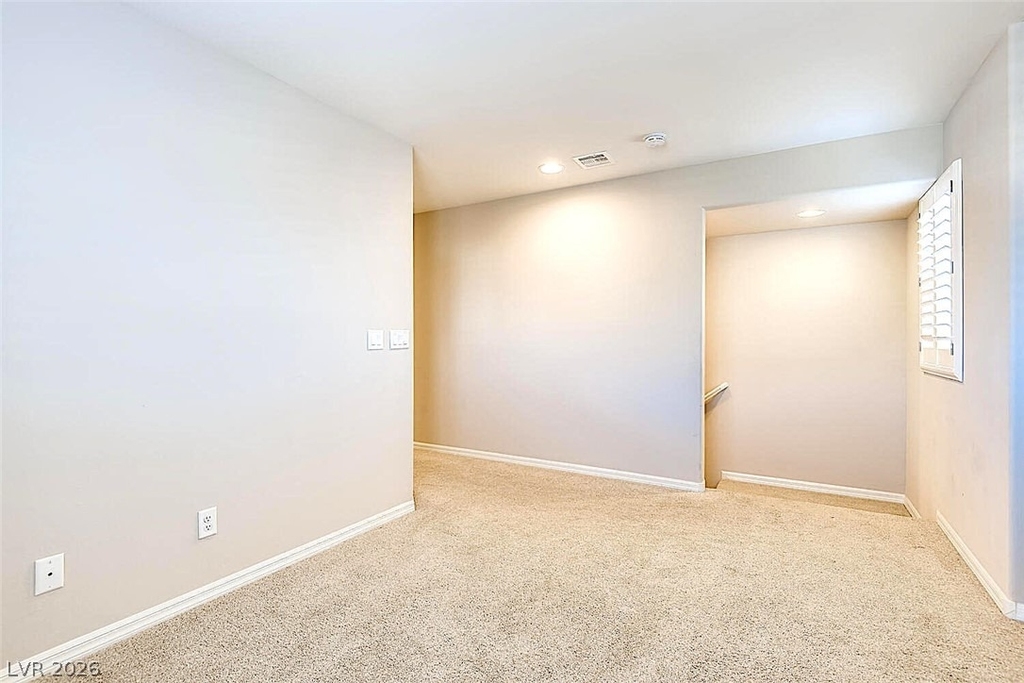 8117 Ancient Oaks Avenue - Photo 22