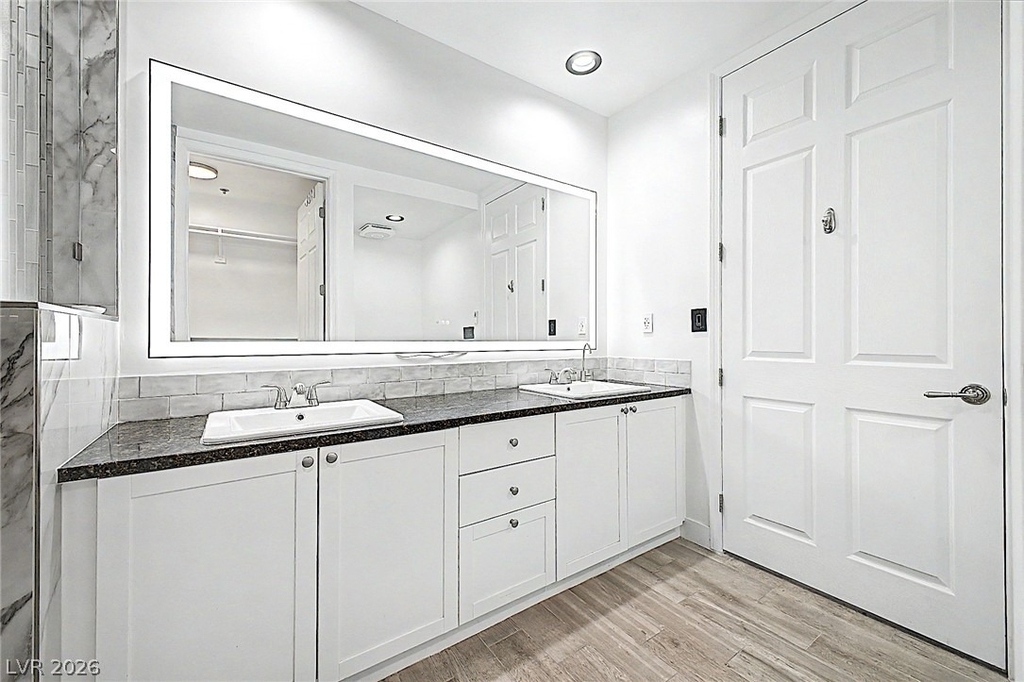 2405 W Serene Avenue - Photo 25