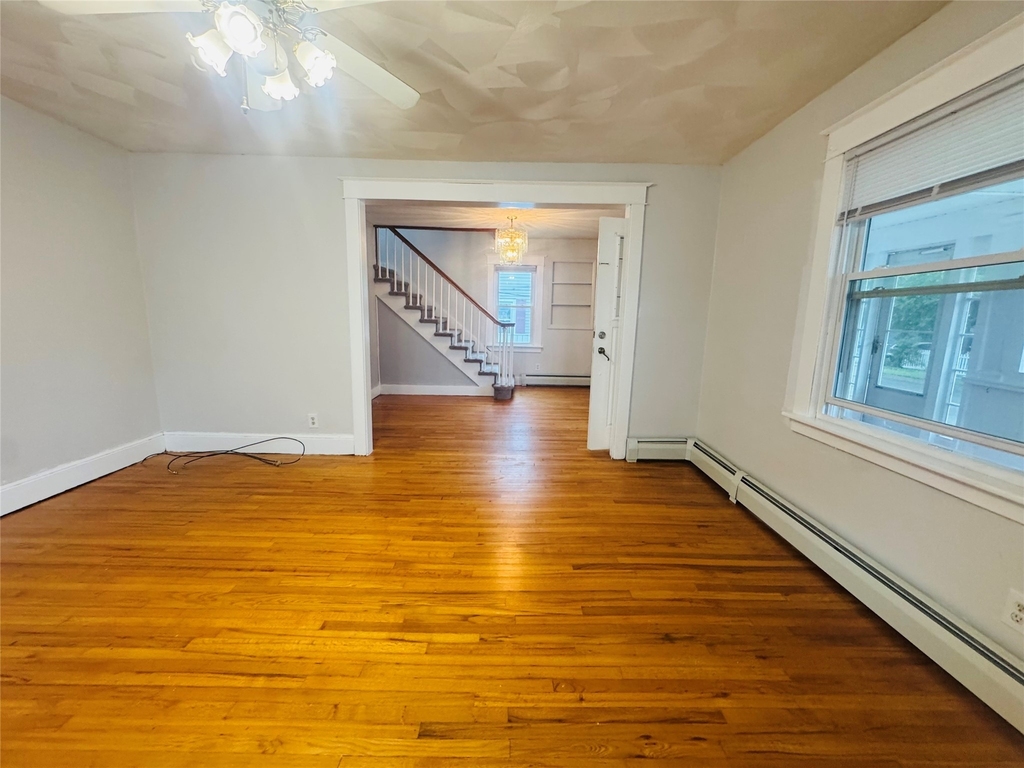 136 Melbourne St - Photo 7