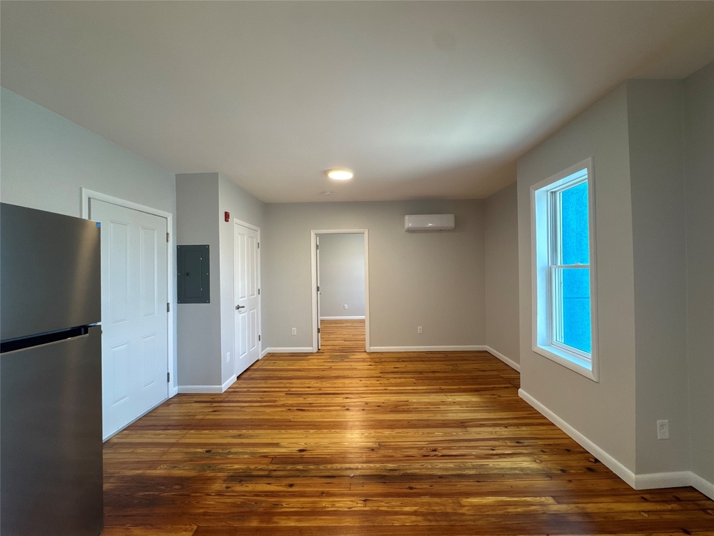 216 Main Street - Photo 3