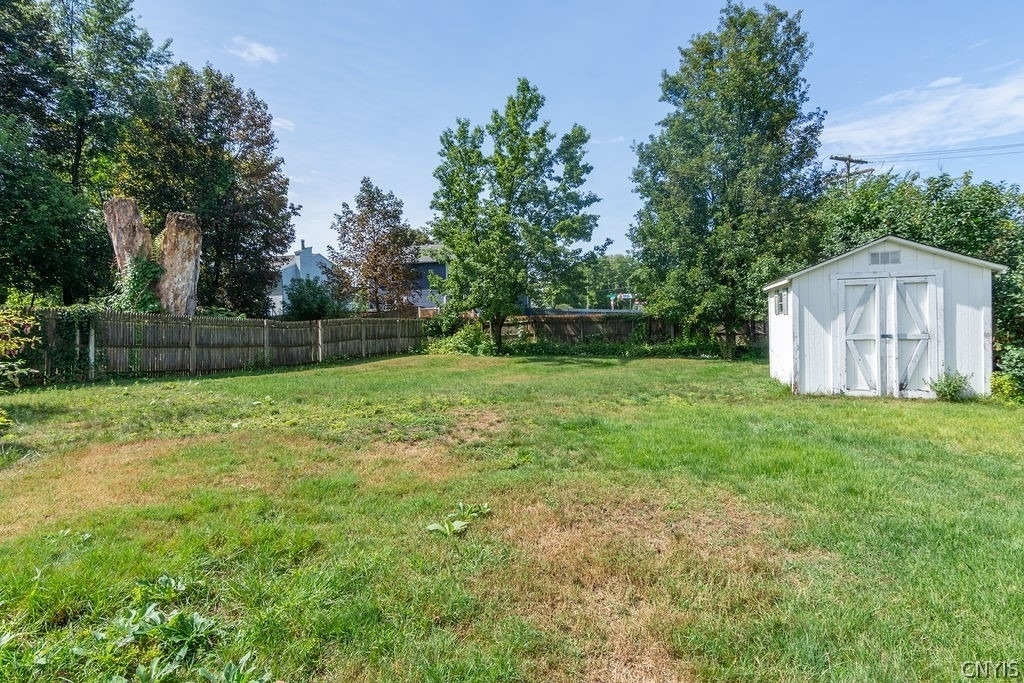 104 Van Mara Drive - Photo 18