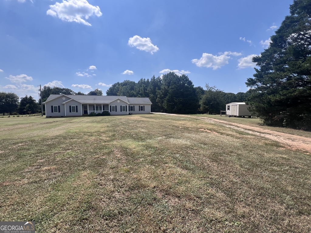 135 Hunt Road - Photo 3