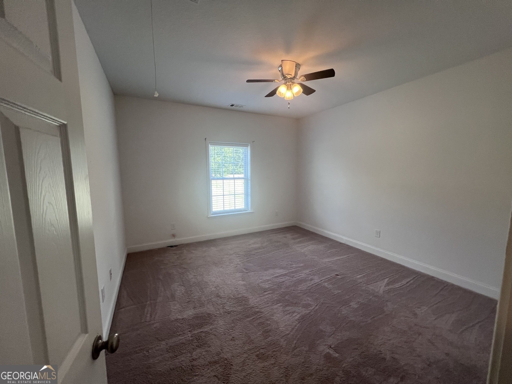 135 Hunt Road - Photo 23