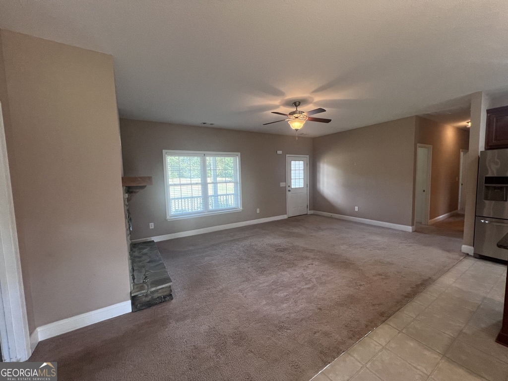 135 Hunt Road - Photo 10