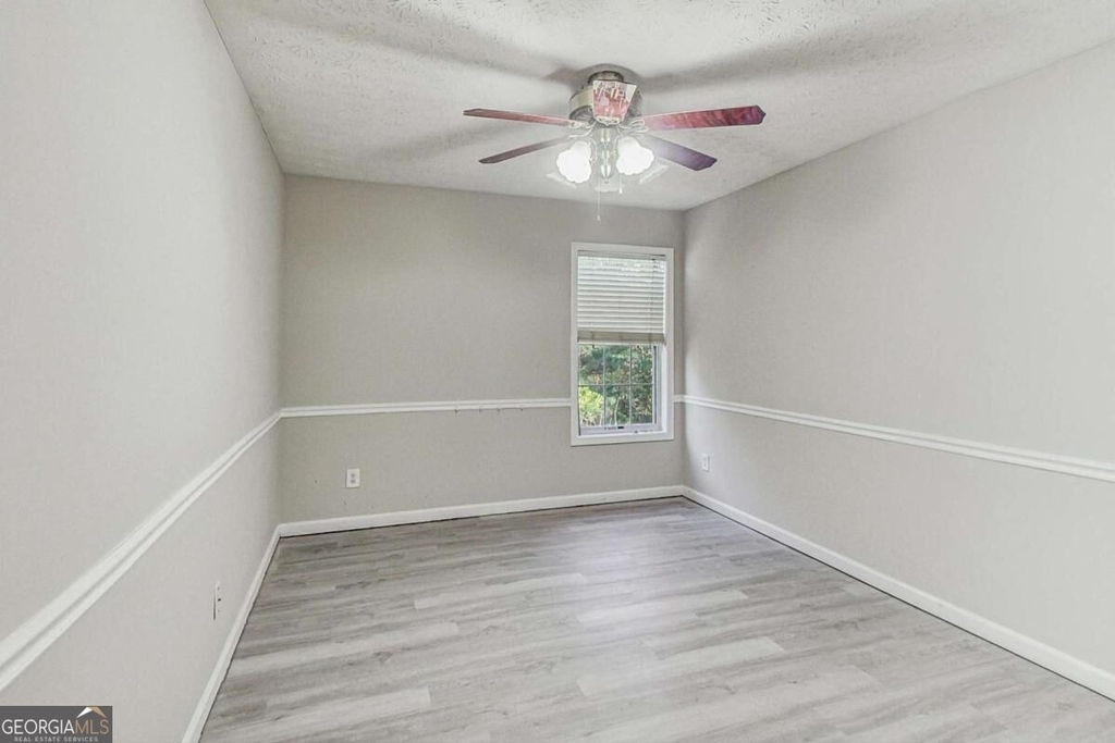 326 Canterbury Plac Drive - Photo 31