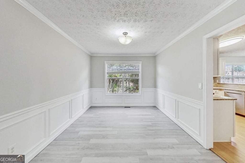 326 Canterbury Plac Drive - Photo 9