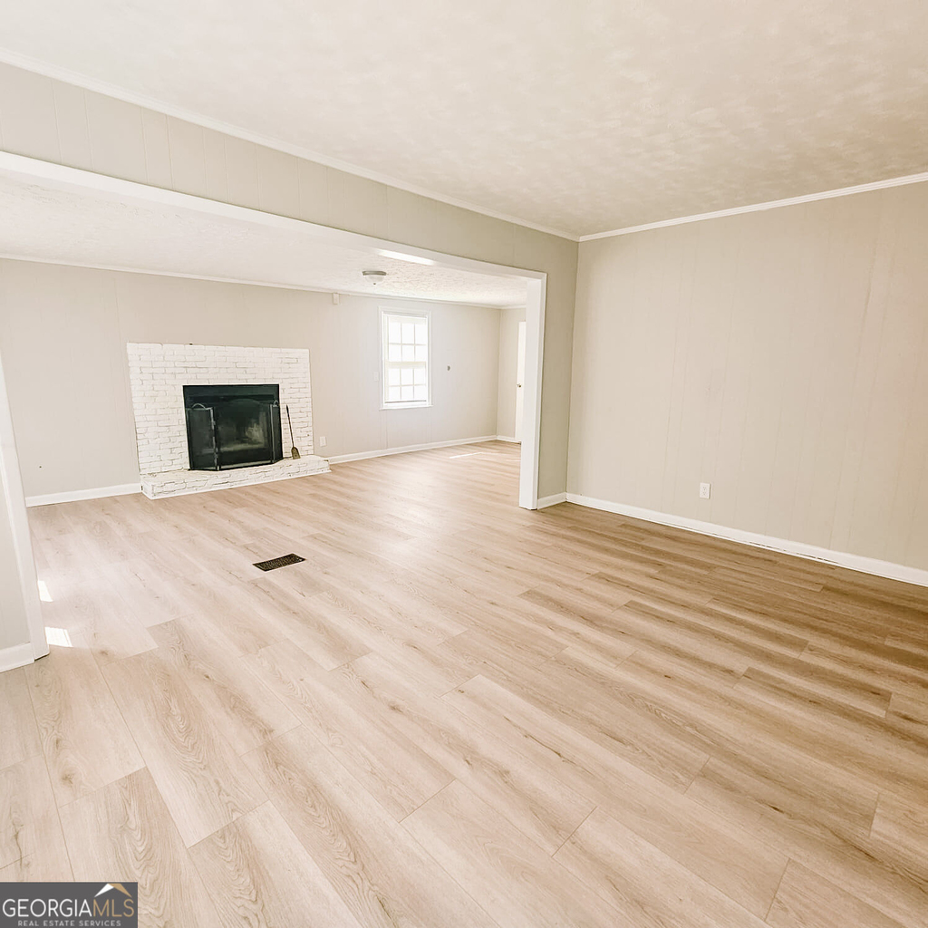 203 Briardale Avenue - Photo 2