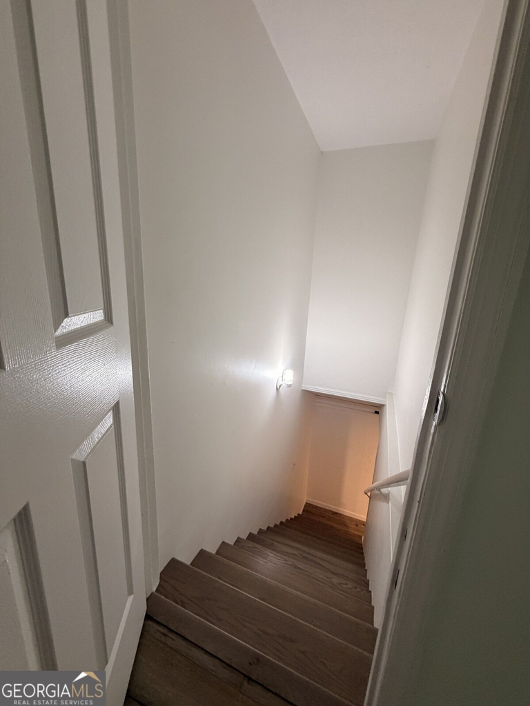 640 Valerie Circle - Photo 25
