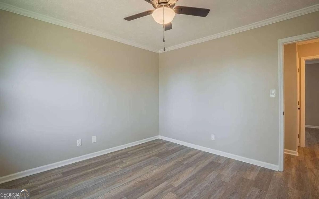 1235 Riverside Drive - Photo 27