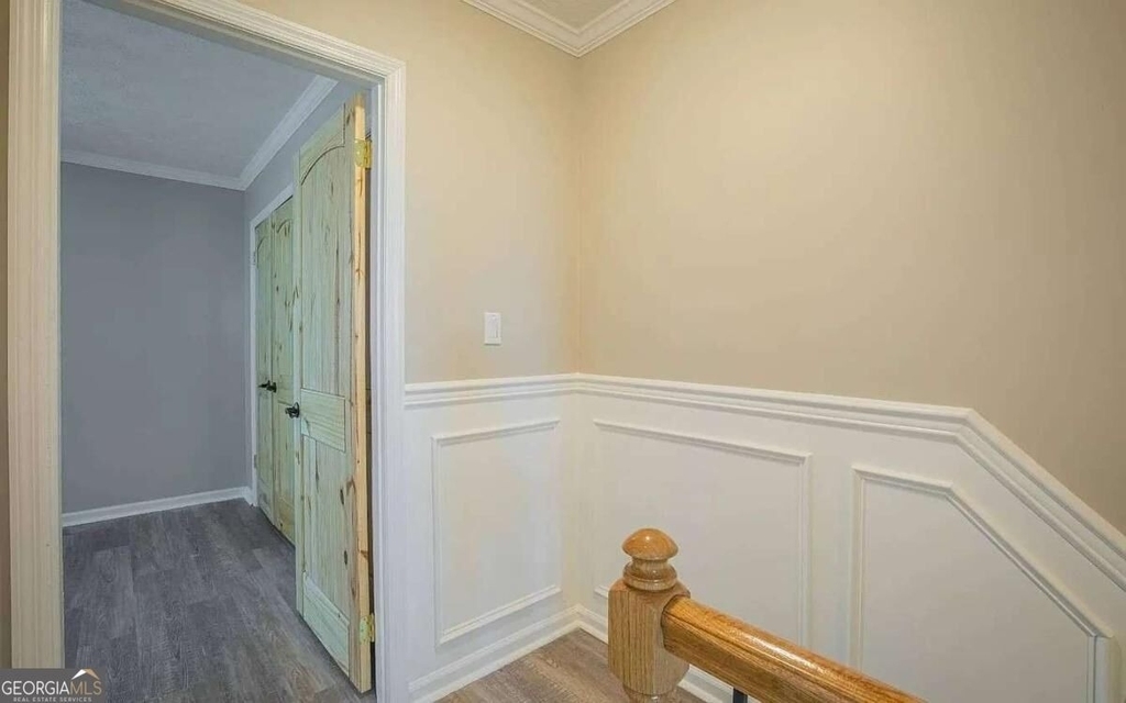 1235 Riverside Drive - Photo 32