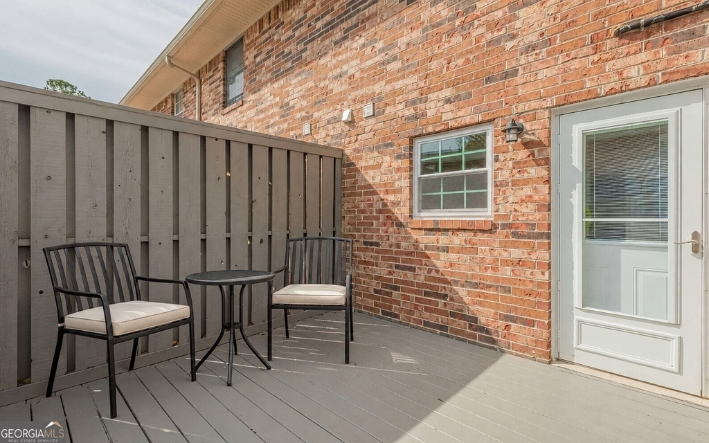 1235 Riverside Drive - Photo 44