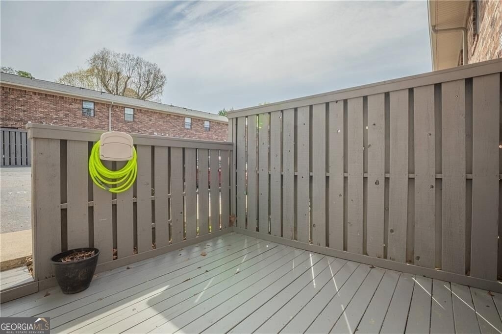 1235 Riverside Drive - Photo 39