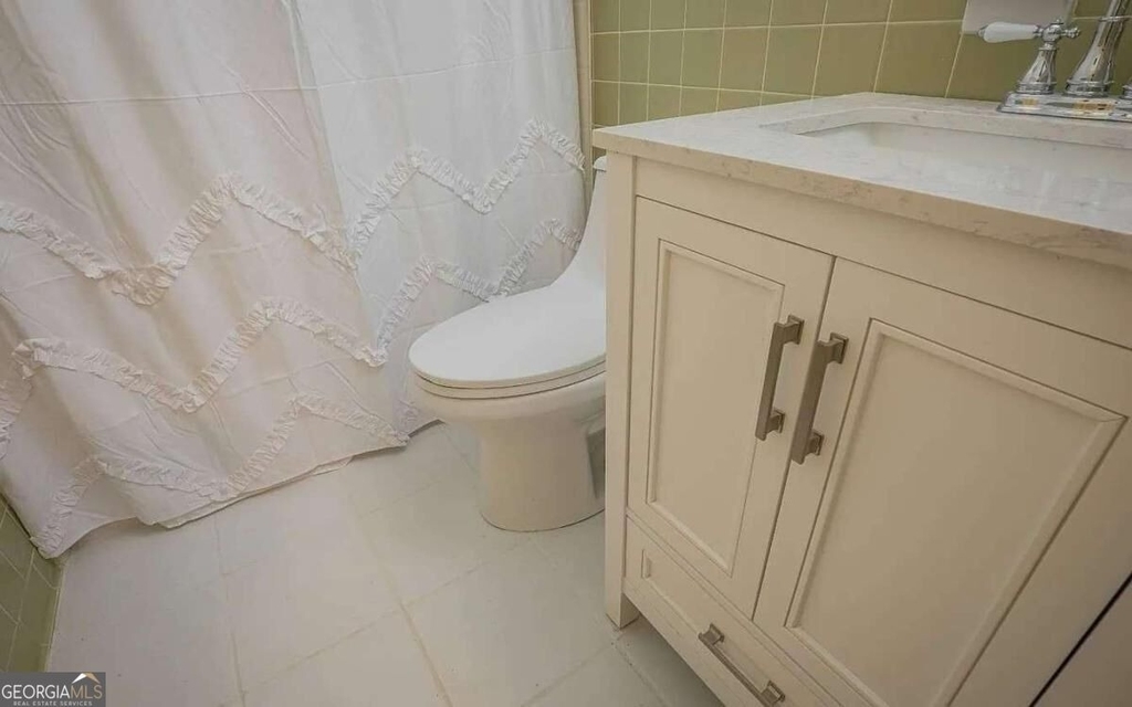 1235 Riverside Drive - Photo 25