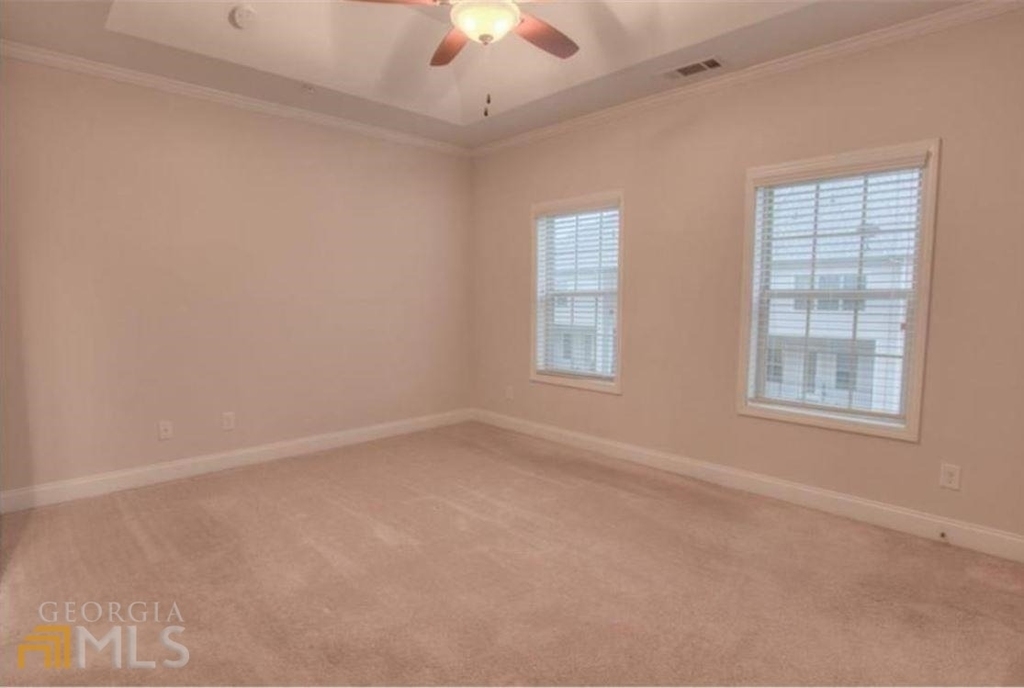 2415 Tenor Lane - Photo 9