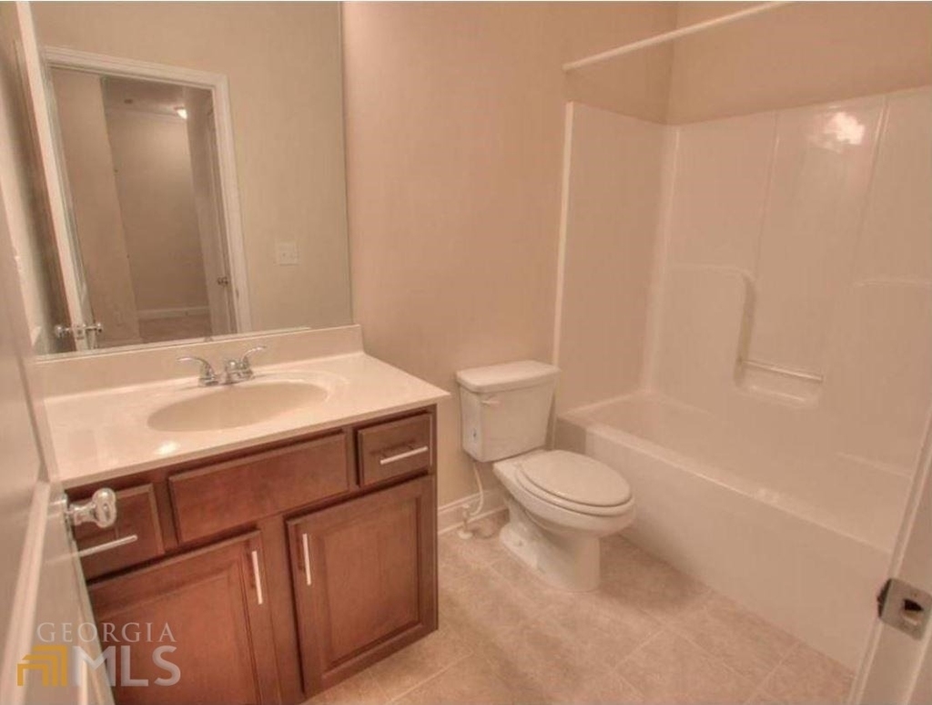 2415 Tenor Lane - Photo 14