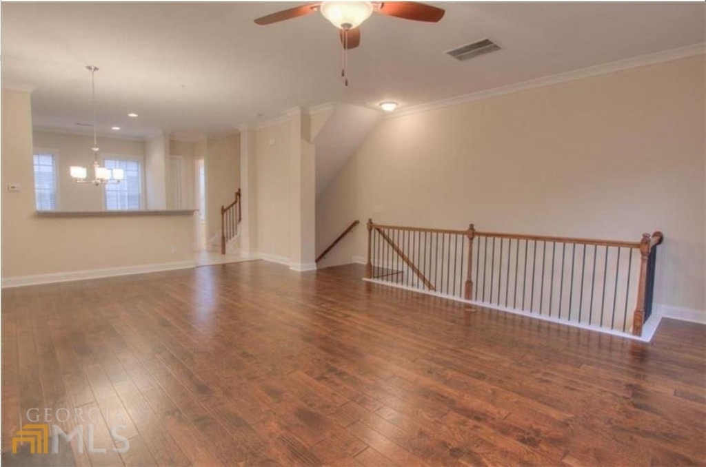 2415 Tenor Lane - Photo 5