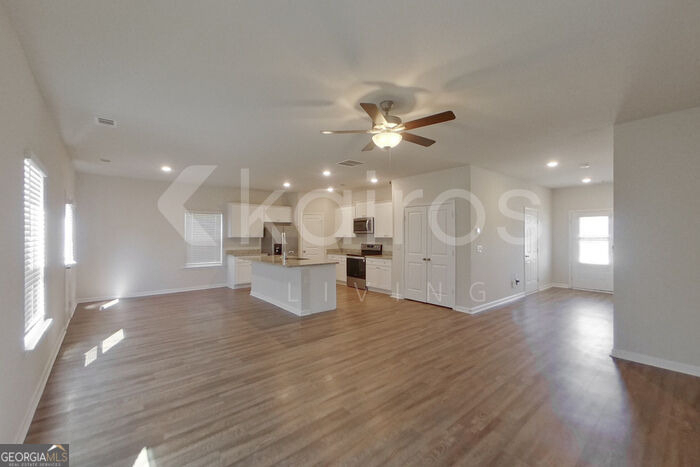 3564 Bridgewood Drive - Photo 2