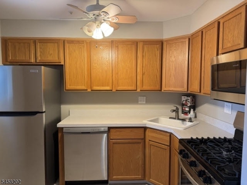 96 Crestview Lane - Photo 2