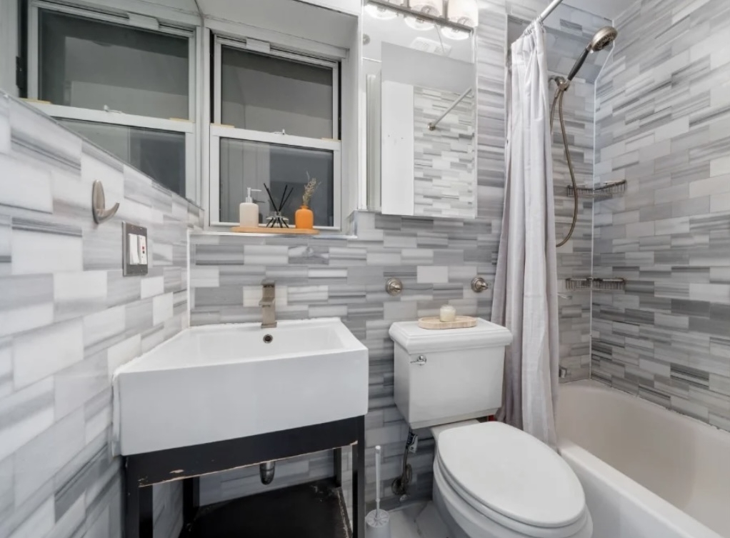 West 53rd Street - Photo 10