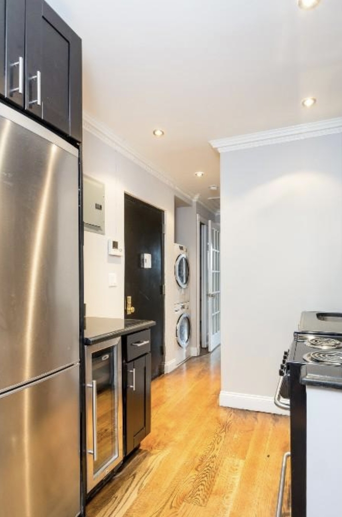 West 53rd Street - Photo 1