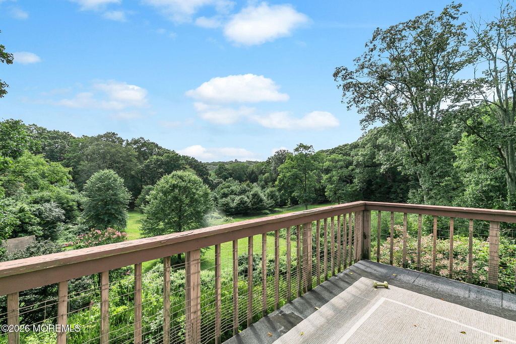 16 Browns Lane - Photo 22