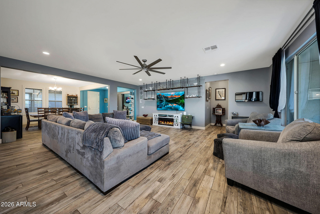 13532 W Sierra Vista Drive - Photo 18