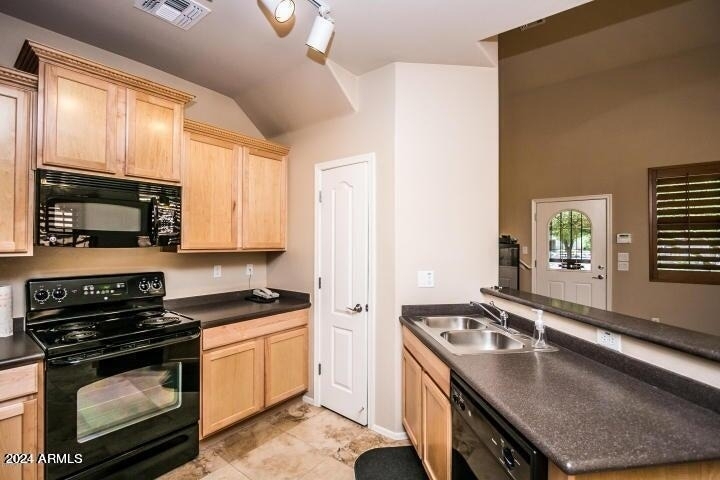 4374 E Sack Drive - Photo 3