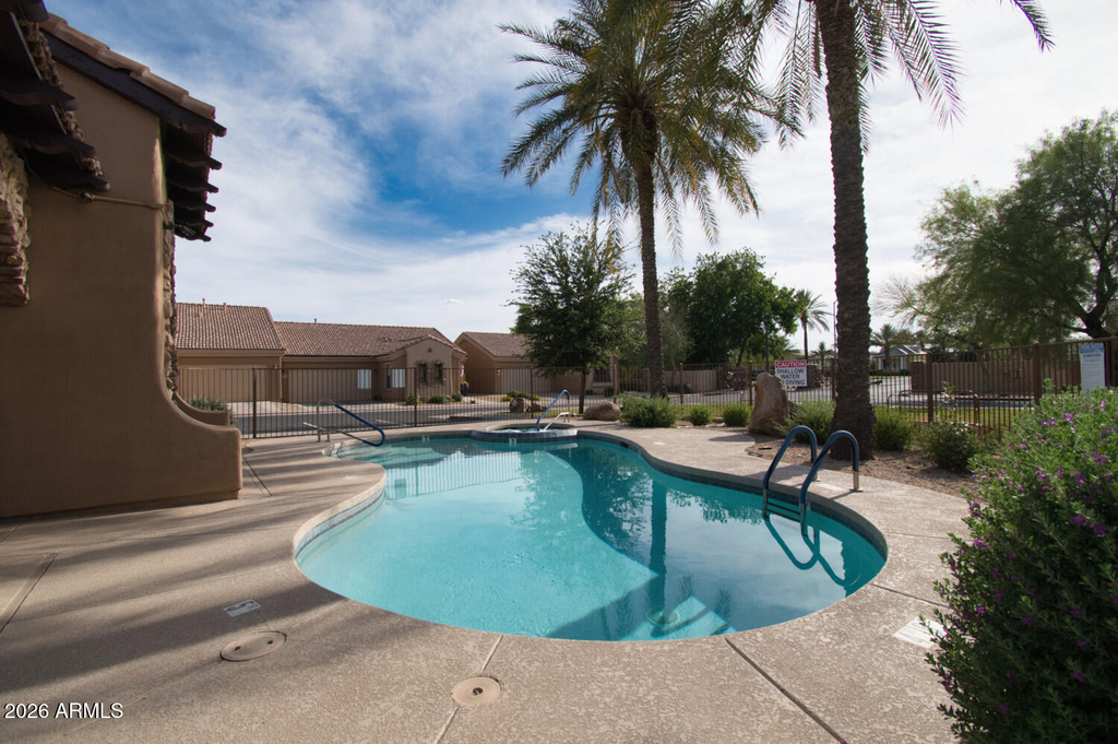 2565 S Signal Butte Road - Photo 33