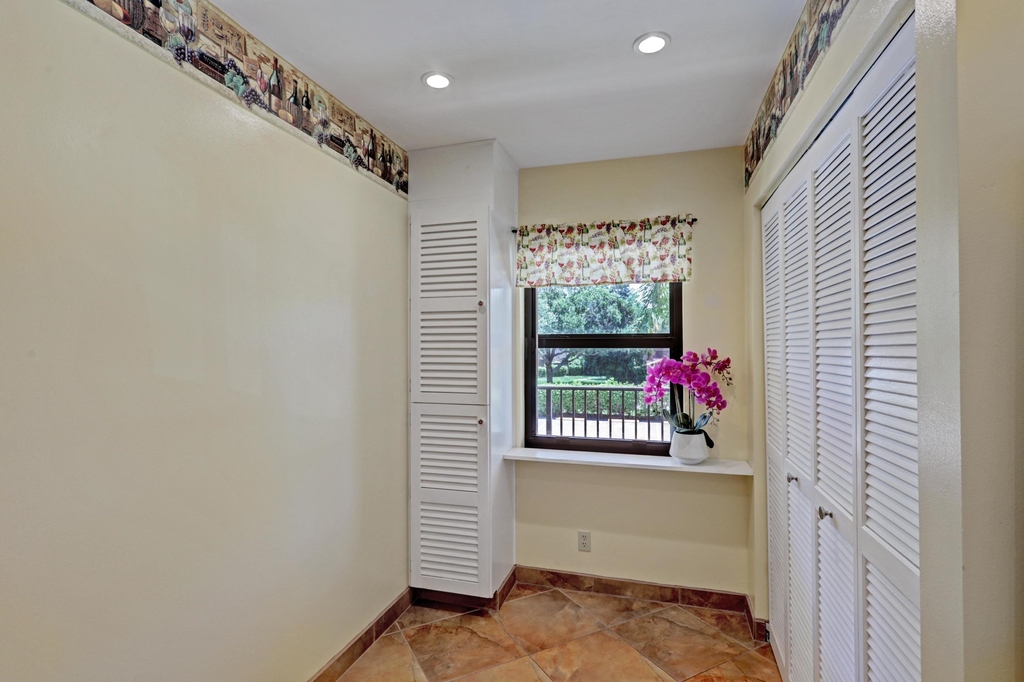 2910 Sw 22nd Circle - Photo 16